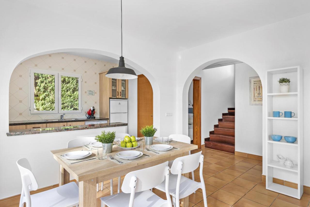 Marta 3 Bedroom Villa, Cala Blanca Cala Blanca (Menorca)