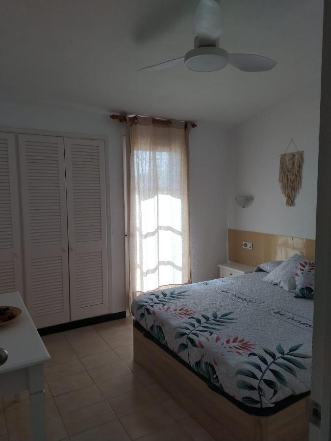 Con Piscina Y Terraza En Ciutadella, Cala En Blanes * Cala'N Blanes (Menorca)