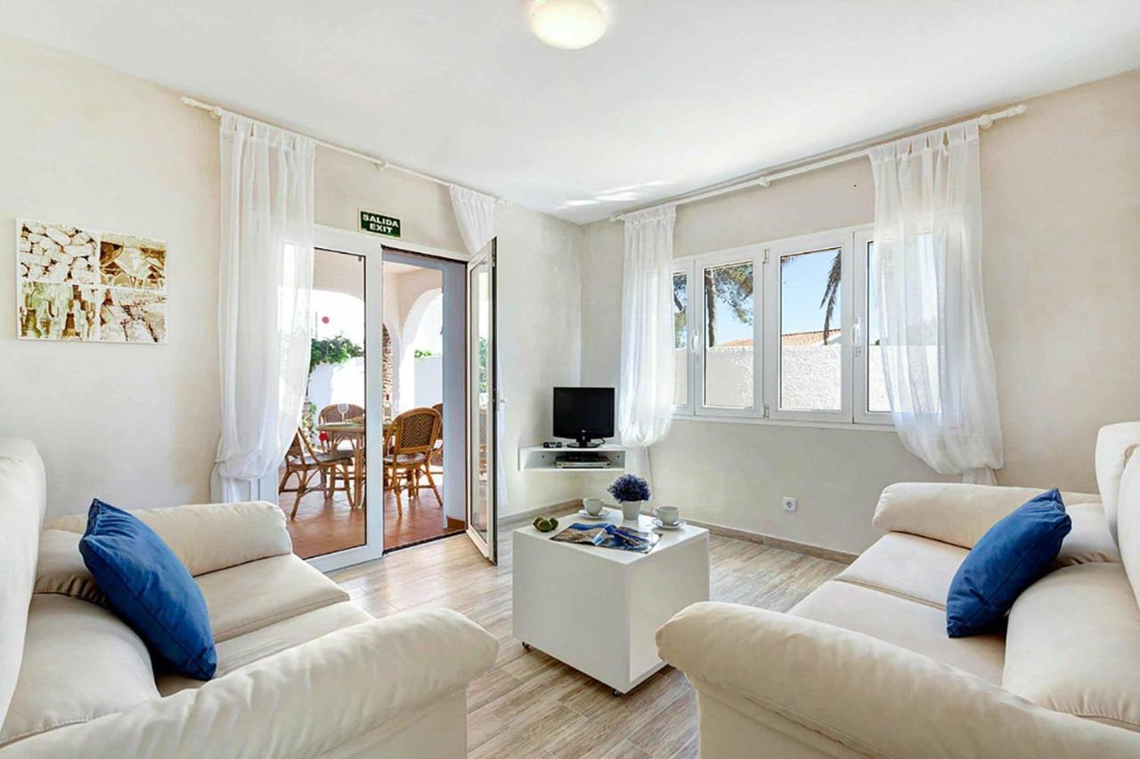 Ginevra Villa *