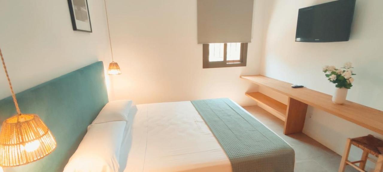 Guest house Castell De Lo