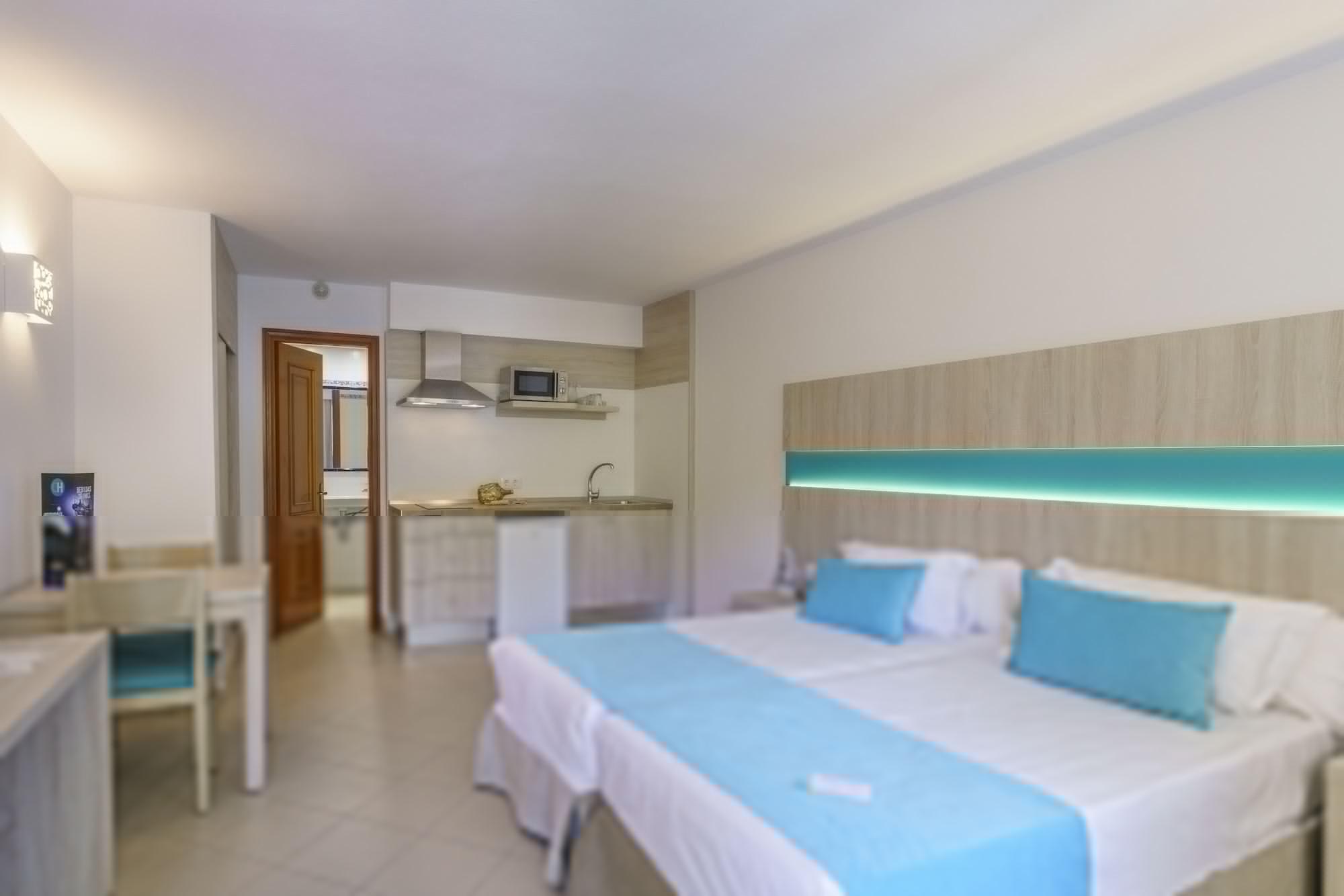 Comitas Floramar Aparthotel 4*