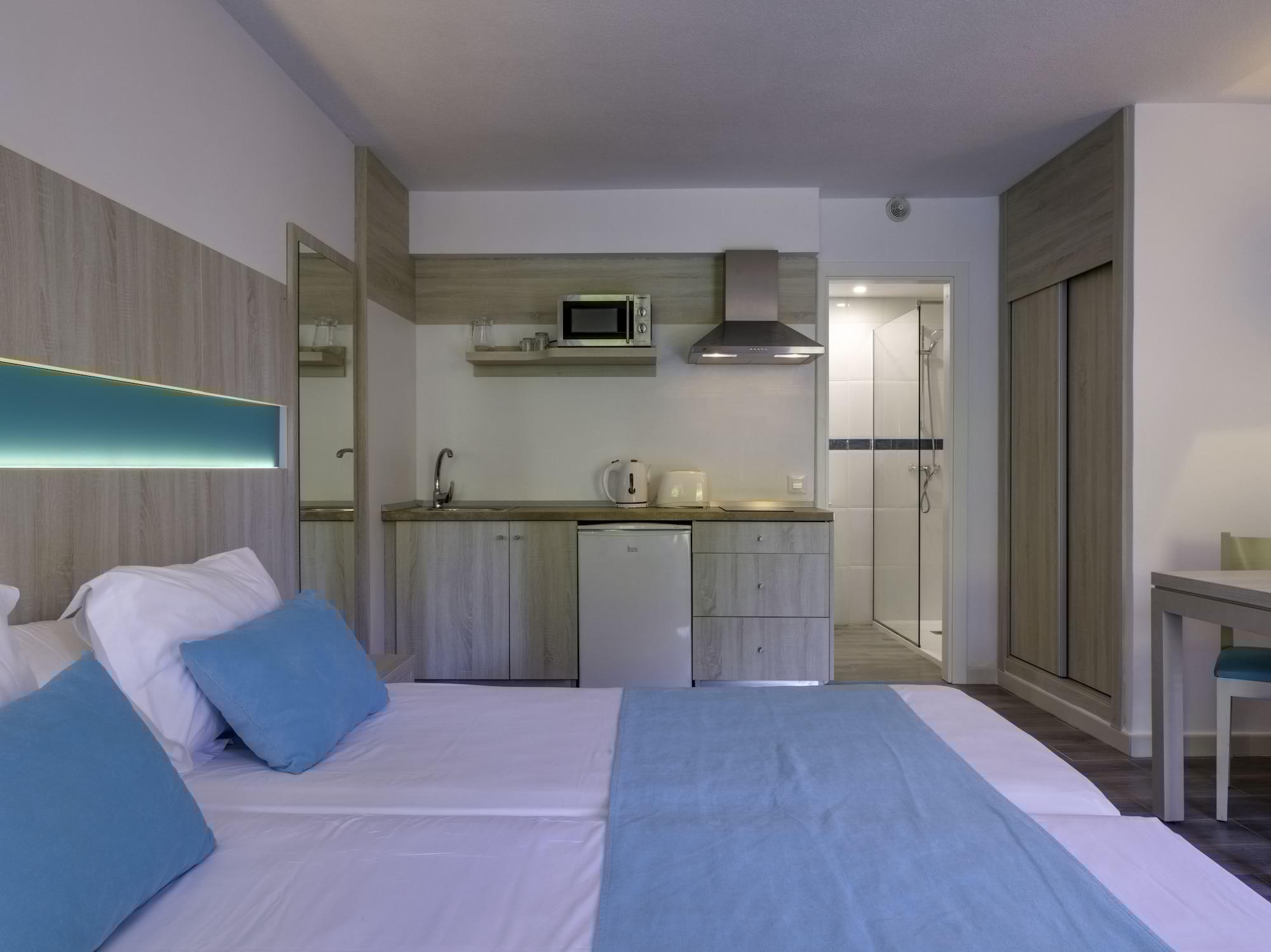 Aparthotel Comitas Floramar Cala Galdana (Menorca)