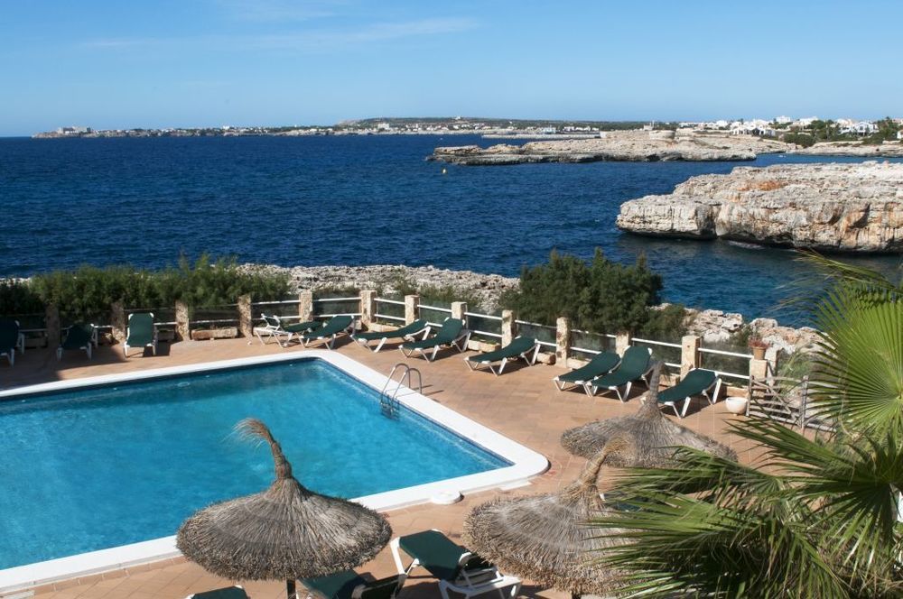Apartahotel Blancala Cala Blanca (Menorca)