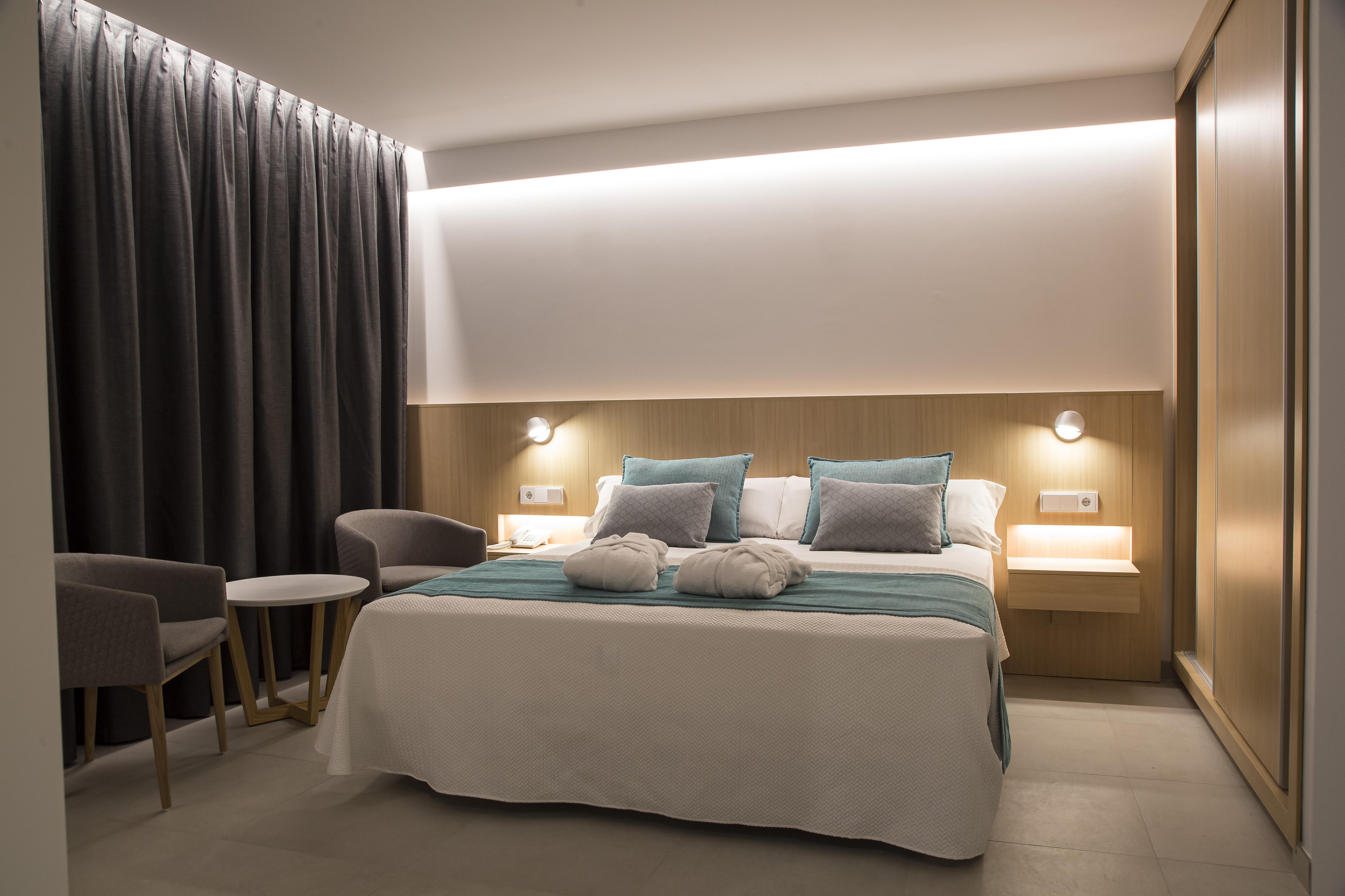 Hotel Petit Sagitario Adults Only