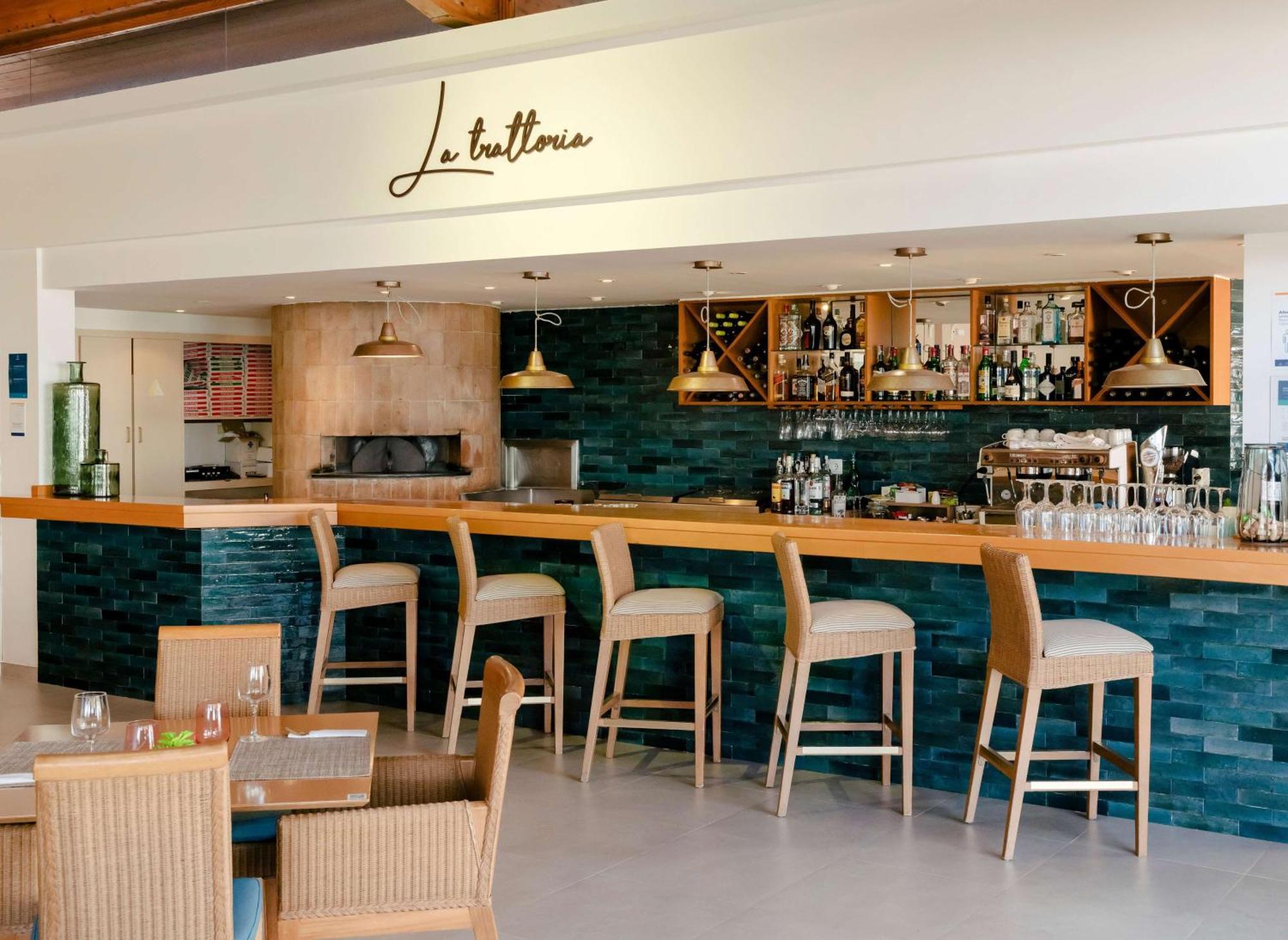 Aluasun Mediterraneo 3*