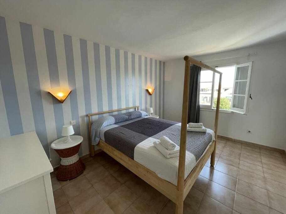 Apartment Mitjana Con Piscina