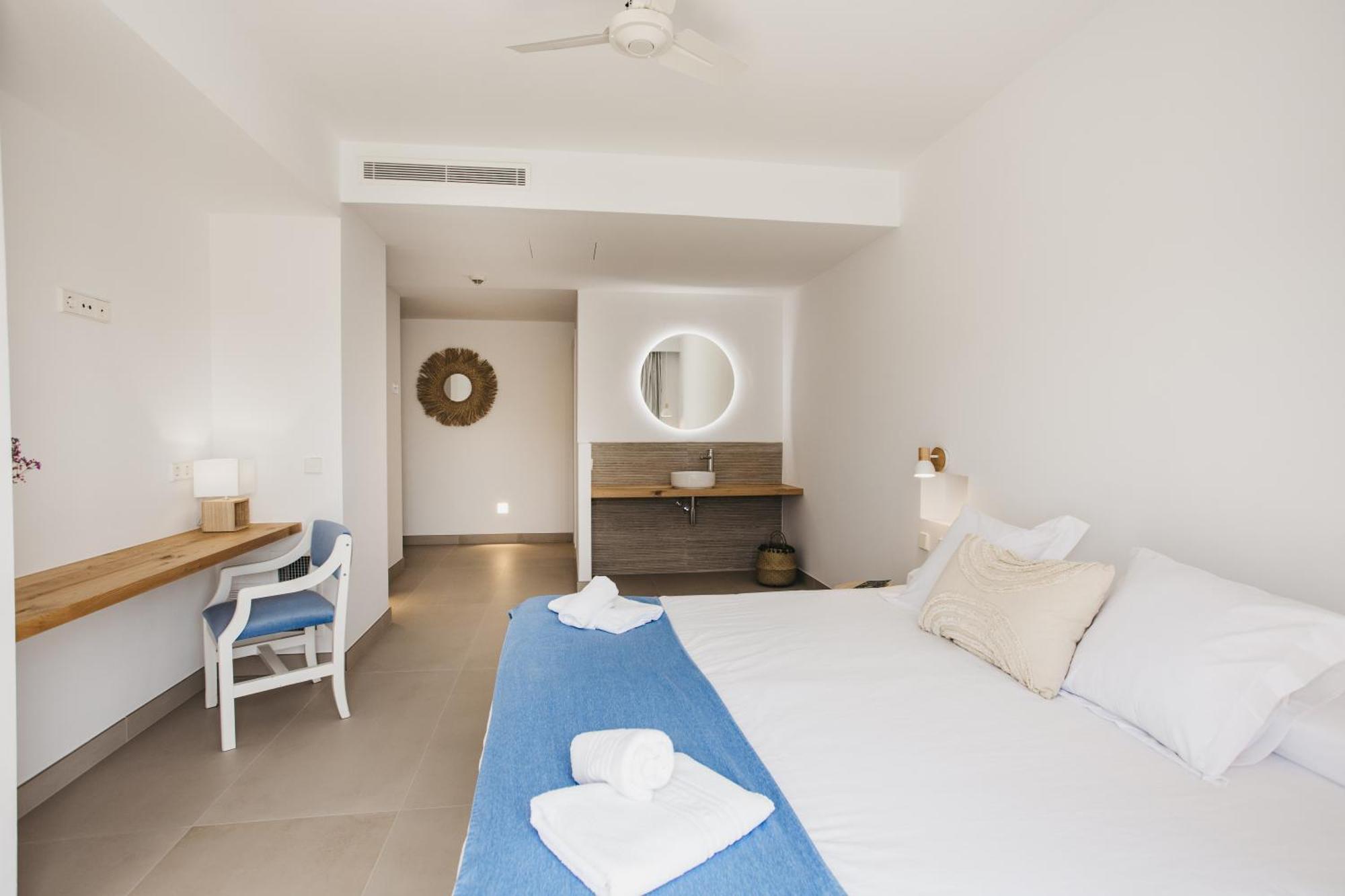 Hotel Xuroy Cala Alcaufar