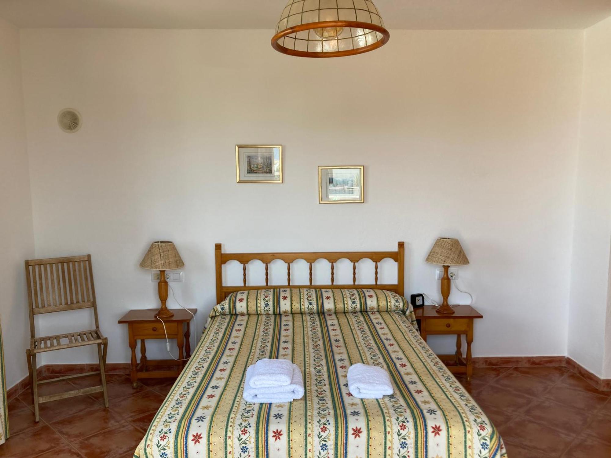Beautiful & Swimming Pool In Cala Blanca Holiday home *