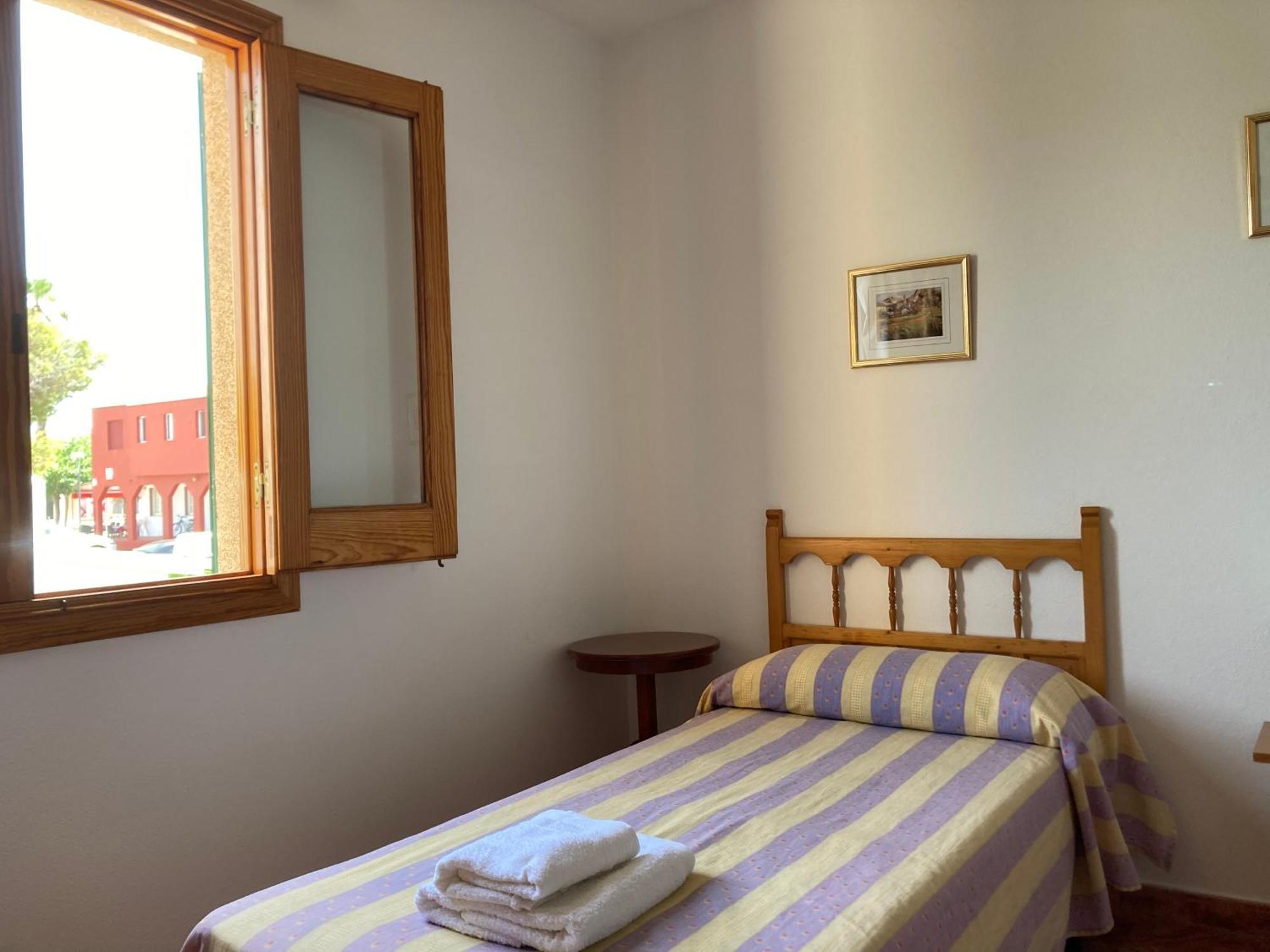 Holiday home Beautiful & Swimming Pool In Cala Blanca *