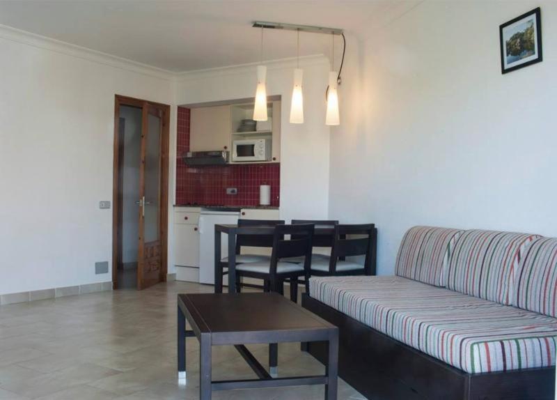 Royal Life Aparthotel