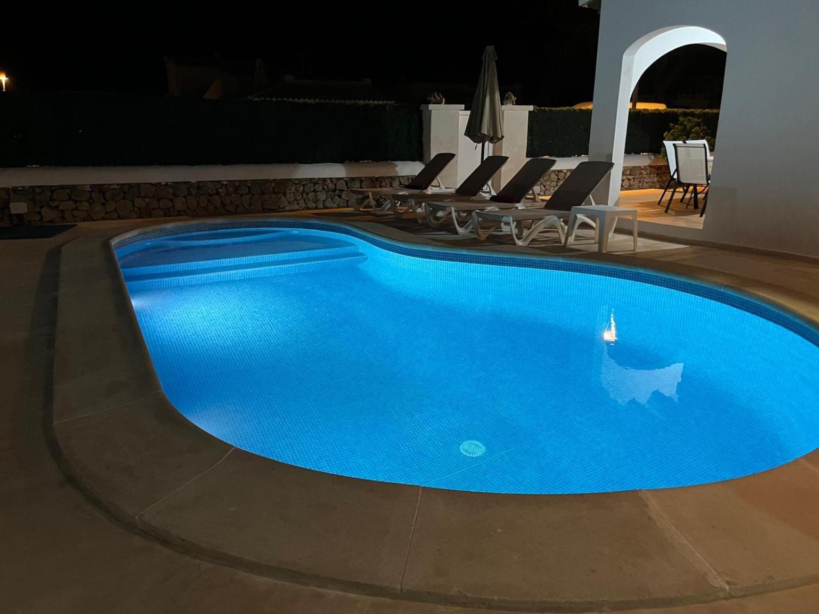 Rose Villa Cala Blanca (Menorca)