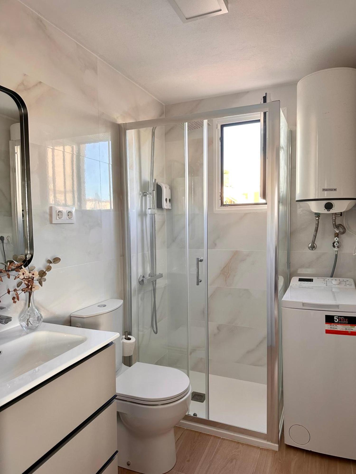 Apartamento Vistas Al Mar En Primera Linea
