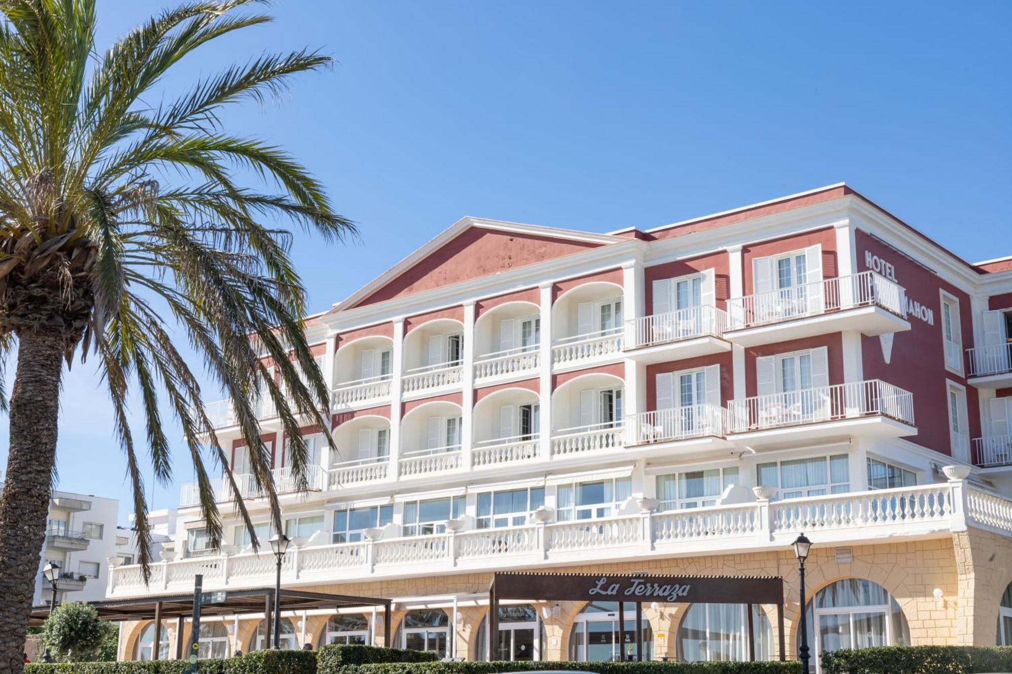 Seth Hotel