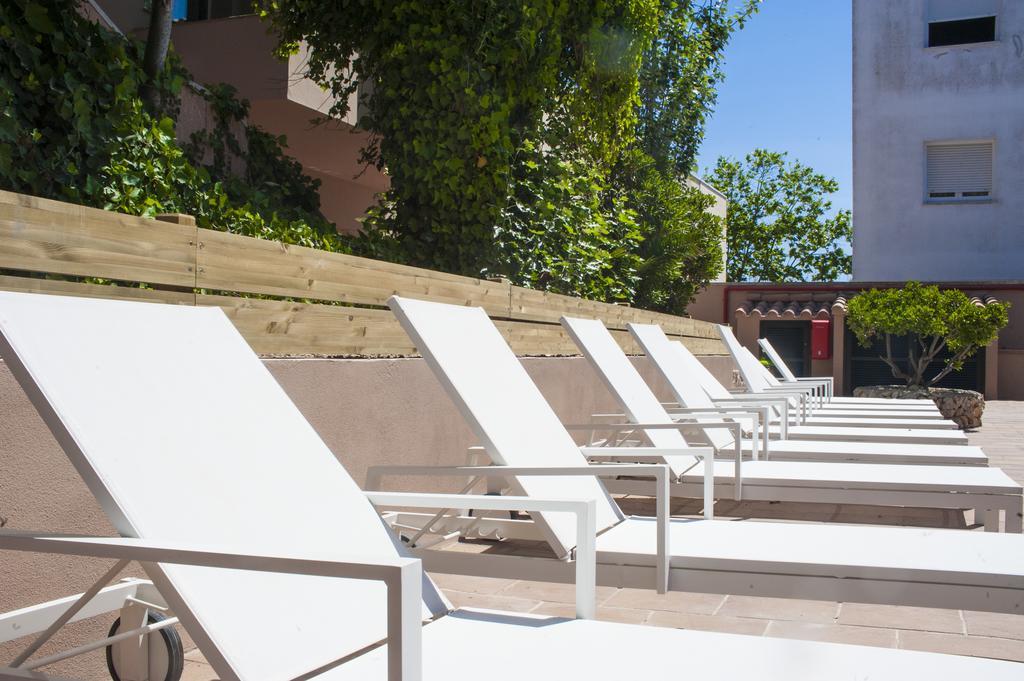 Royal Life Aparthotel 3*