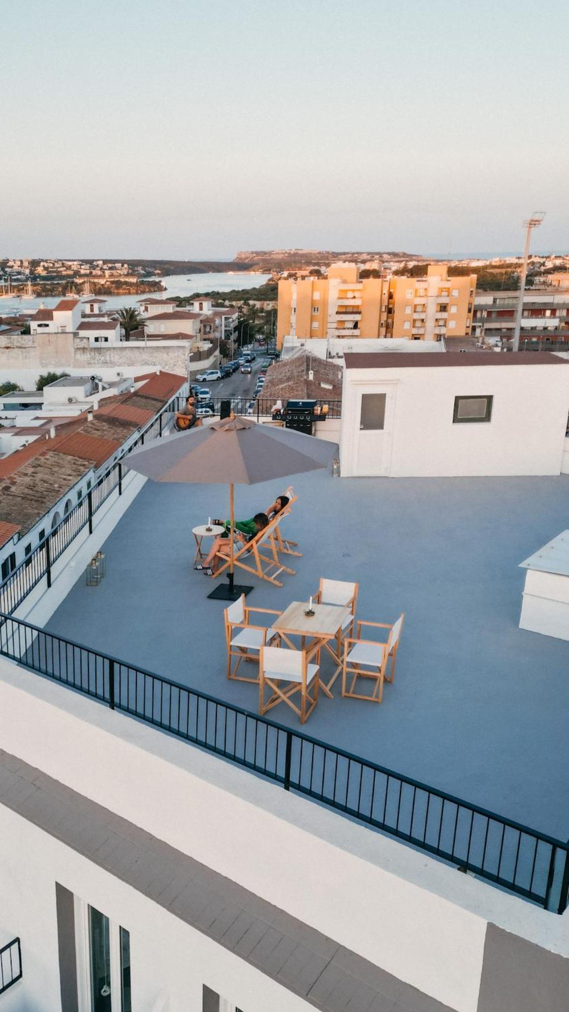 Sa Roqueta Hostel *