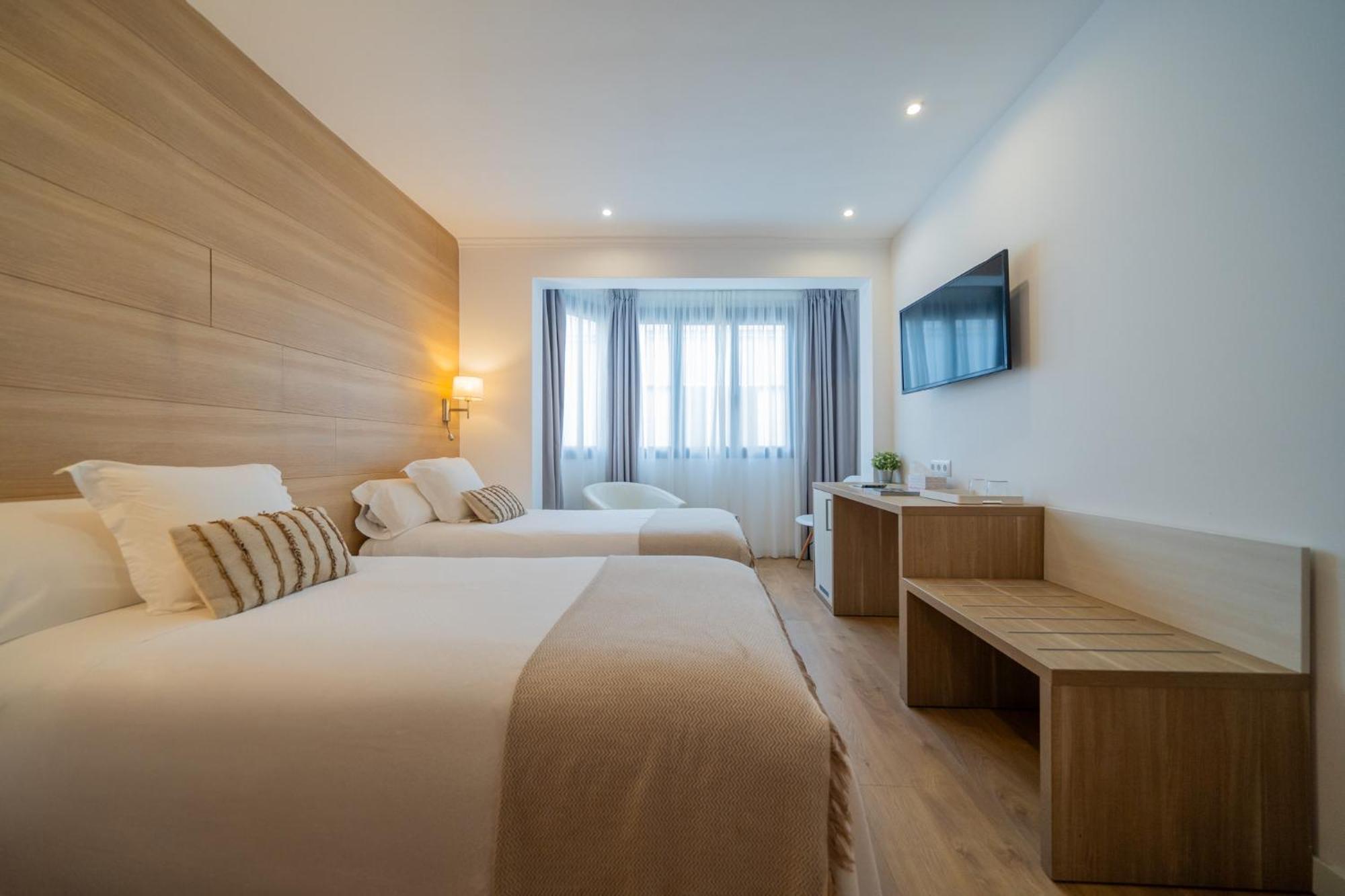 Hostel Hostal Menurka *