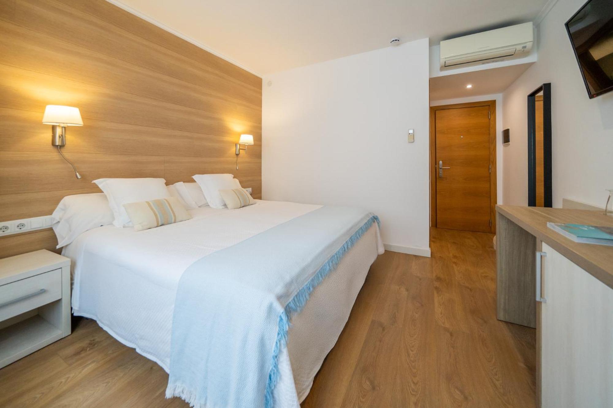 Hostel Hostal Menurka Ciutadella (Menorca)