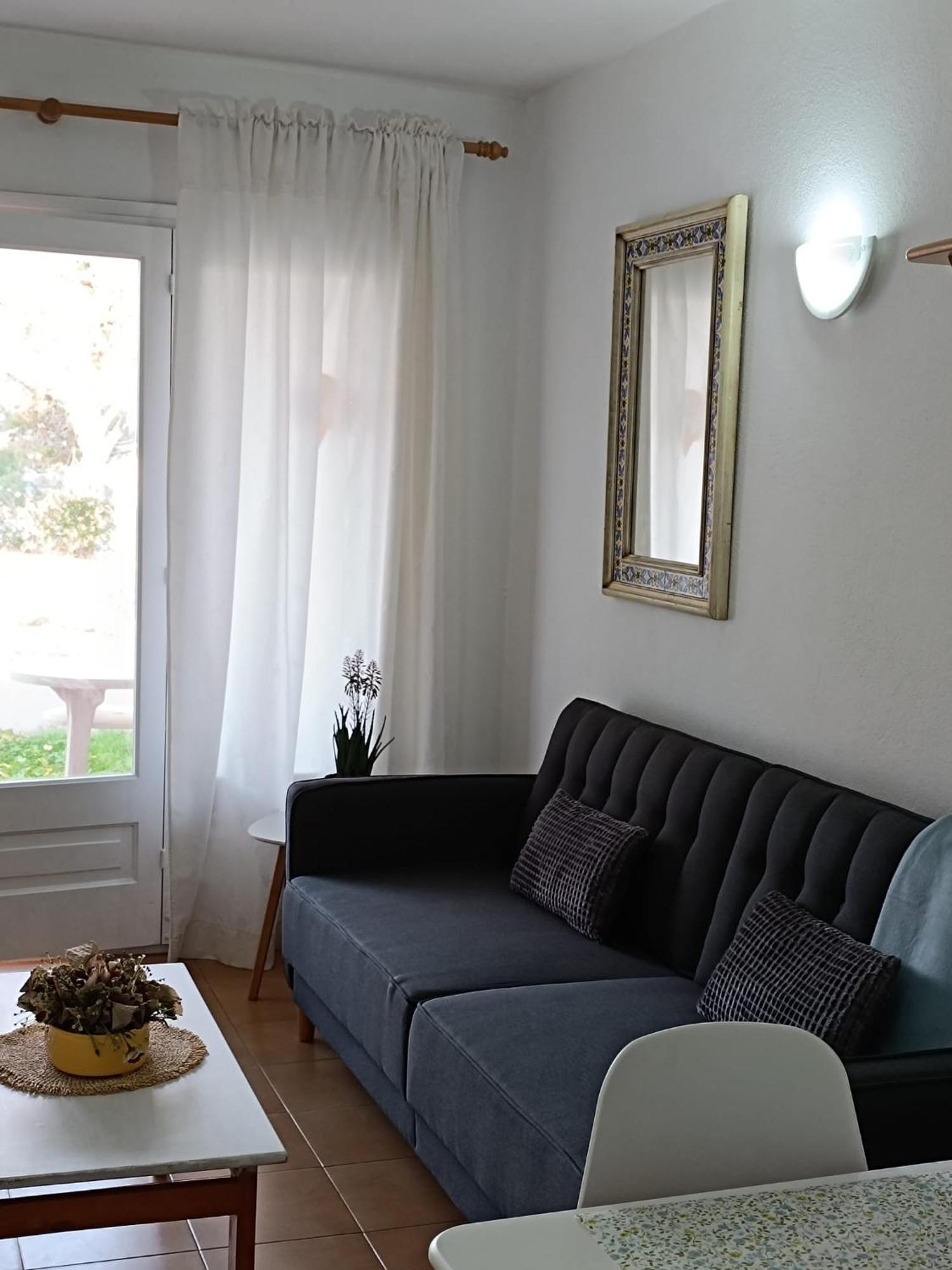 Menorca Sol Isla Apartment *