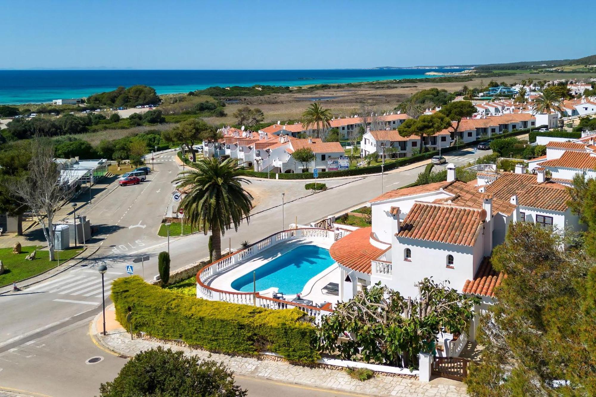 Strandnahe German Mit Grosser Poolterrasse Сasa de vacaciones