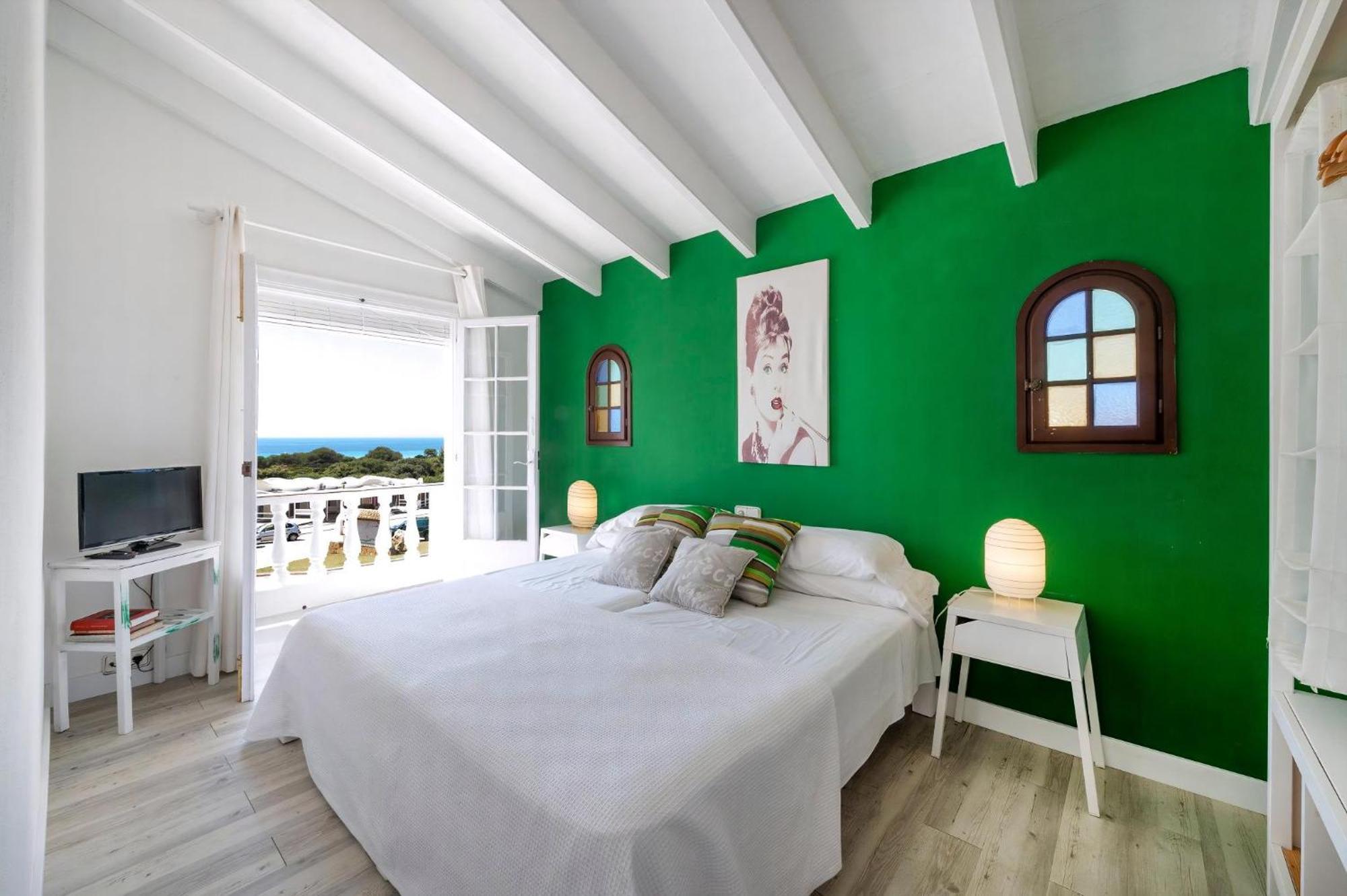 Strandnahe German Mit Grosser Poolterrasse * Son Bou