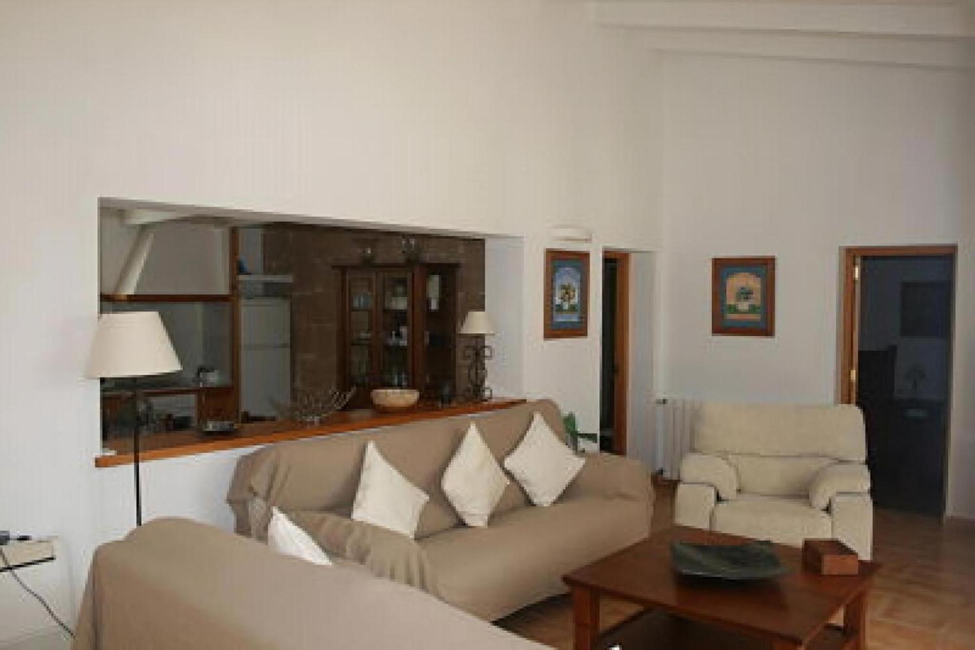 Gemuetliches In Alaior Mit Privatem Pool