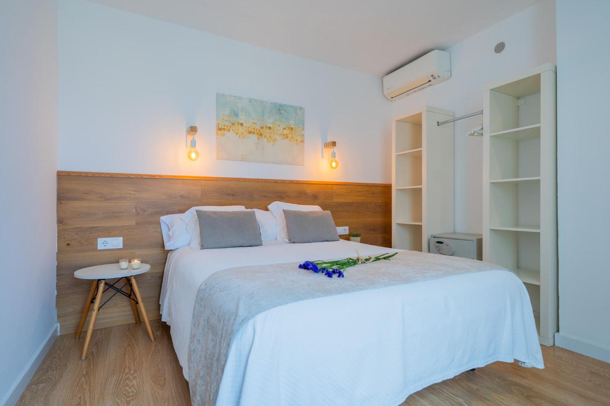 Hostel Hostal Menurka *