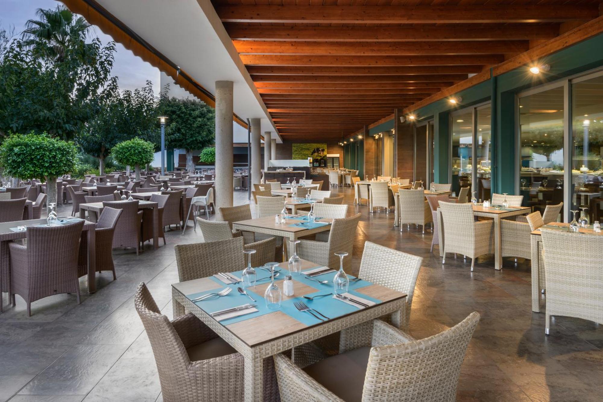 Occidental Menorca 4*