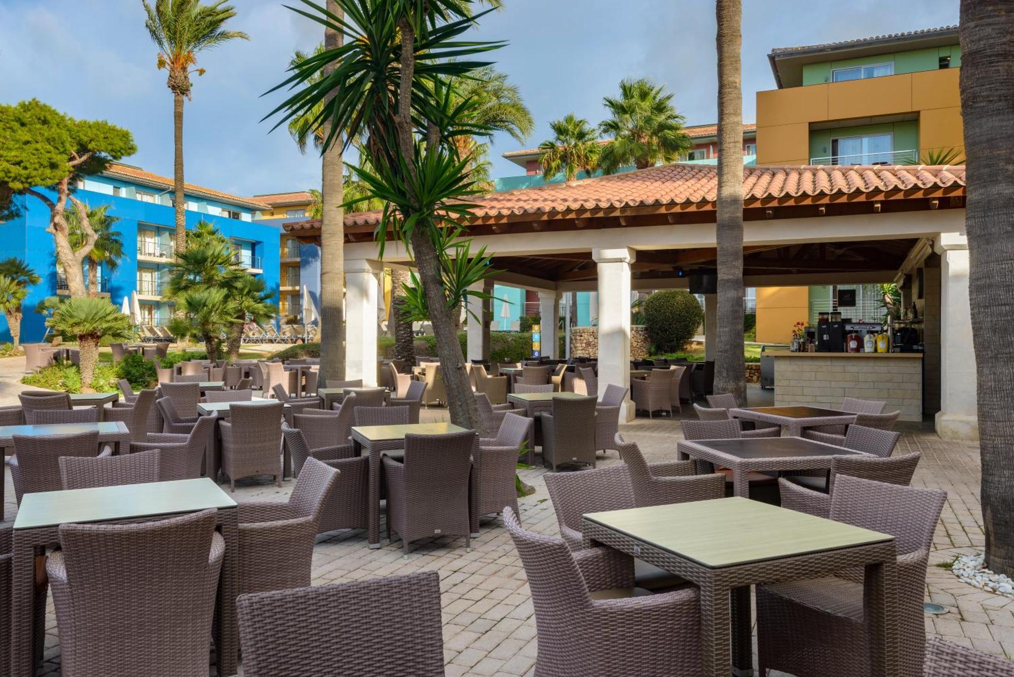 Occidental Menorca Hotel