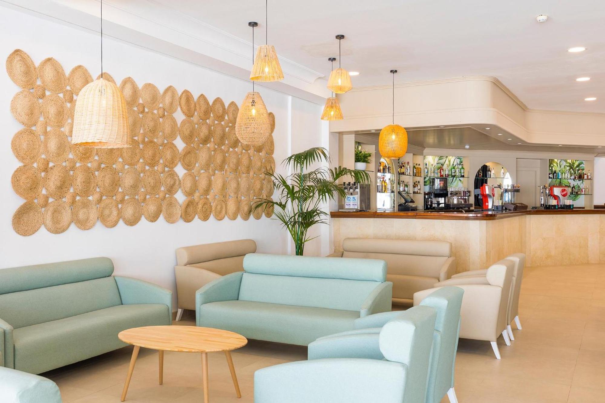 Marsenses Paradise Club Aparthotel Cala'N Bosch (Menorca)