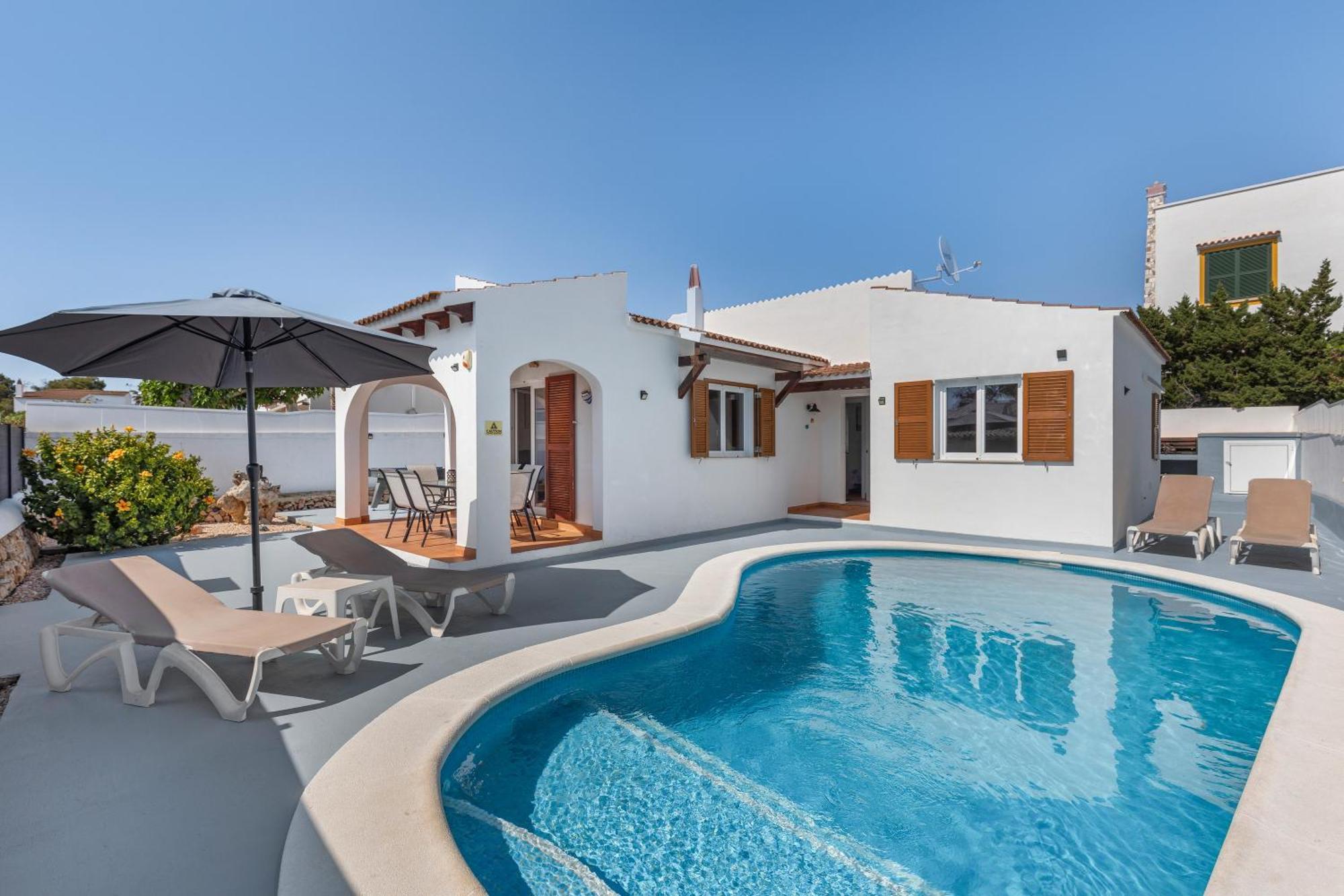 Rose Villa Cala Blanca (Menorca)