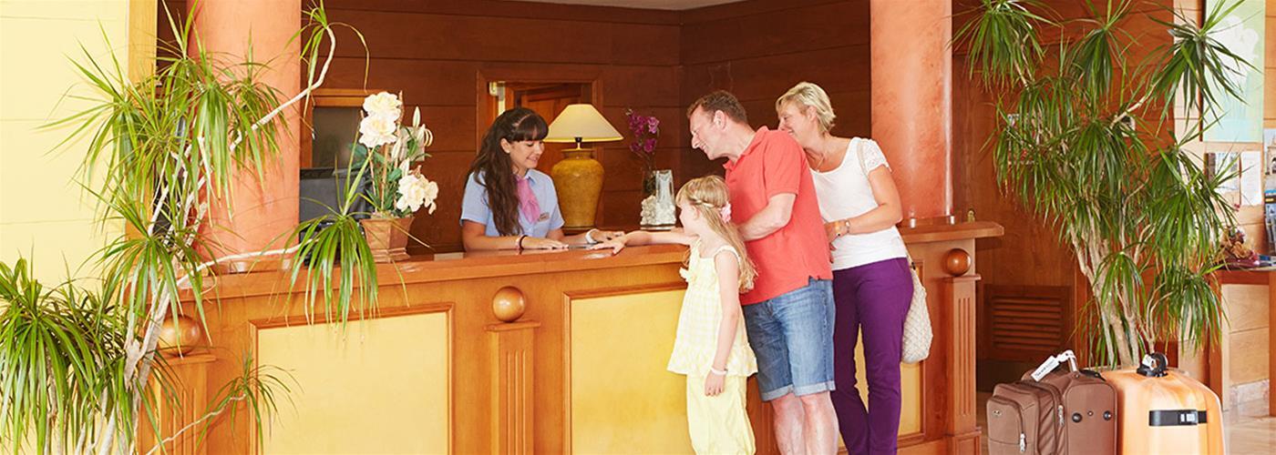 Aparthotel Comitas Isla Del Aire 4*