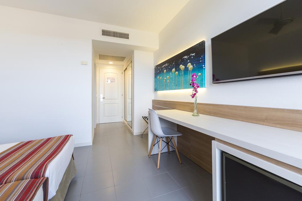 Hotel Globales Mediterrani Cala Blanca (Menorca)