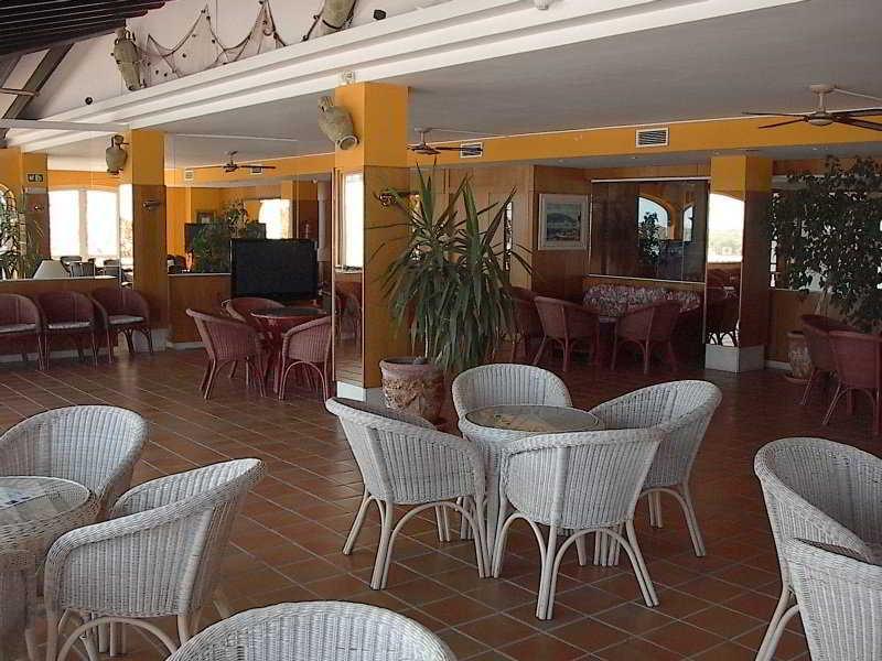 Aparthotel Seth Isla Paraiso 3*