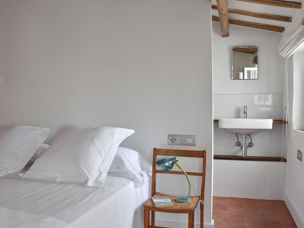 Petit Hotel
