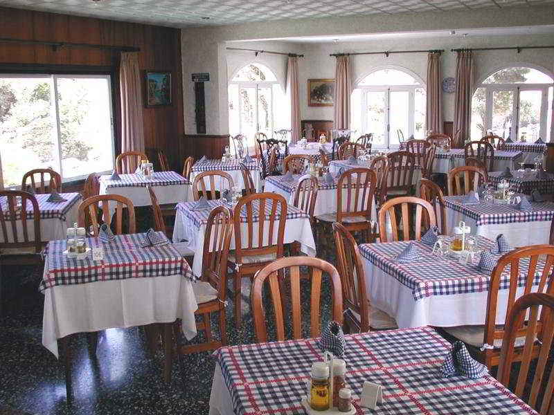 Xuroy Hotel