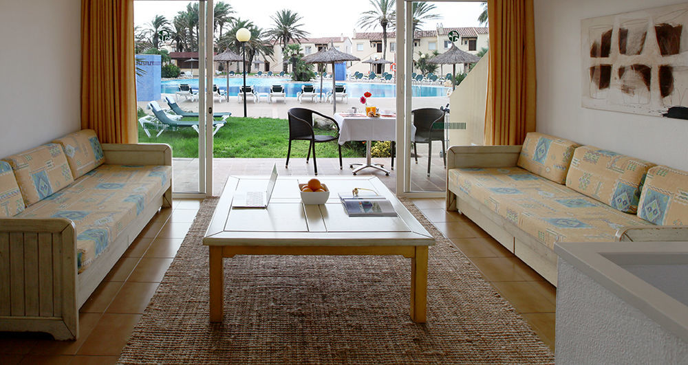 Aparthotel Aluasun Mediterraneo 3*