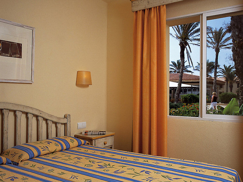 Aluasun Mediterraneo 3*