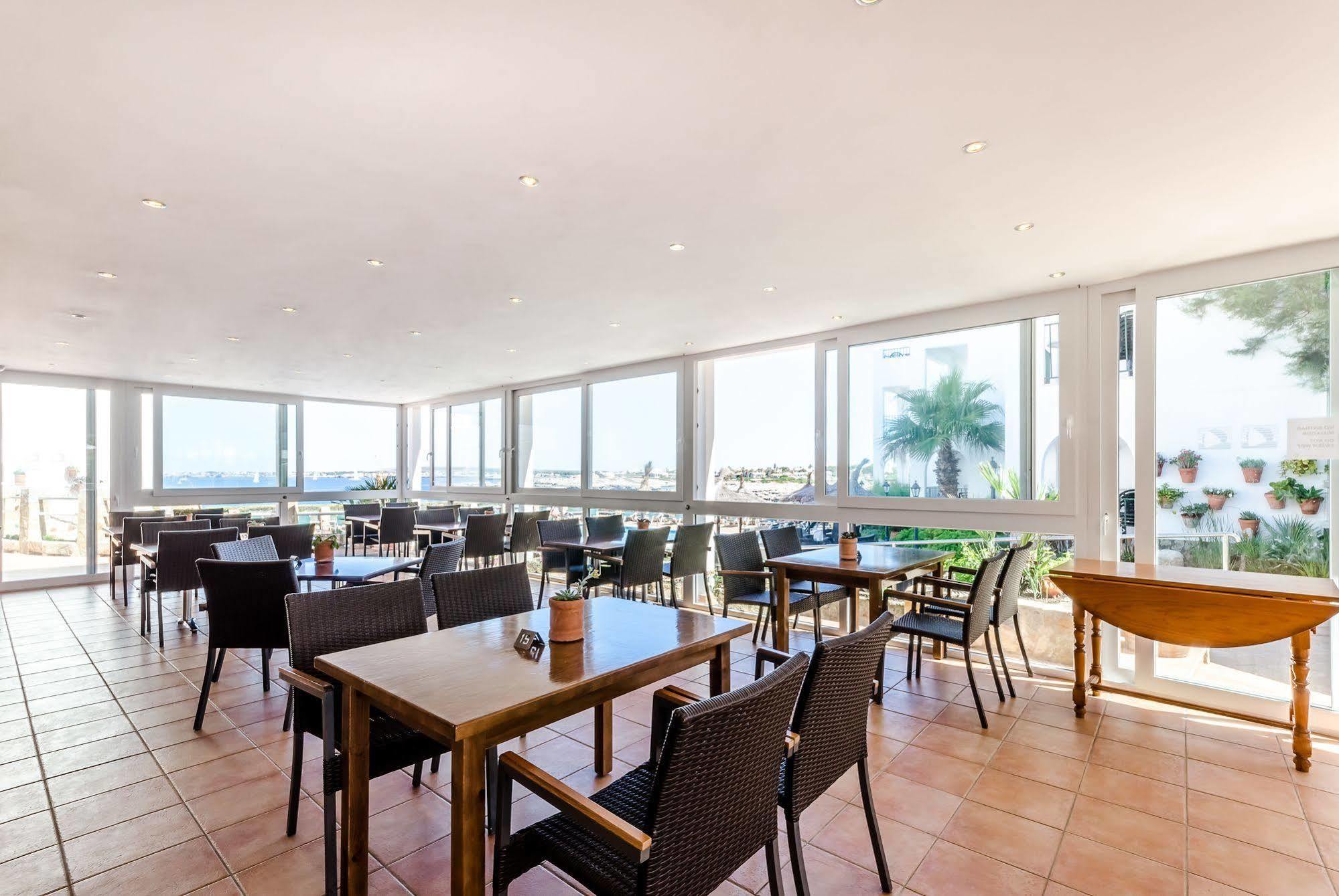 Blancala Apartahotel Cala Blanca (Menorca)