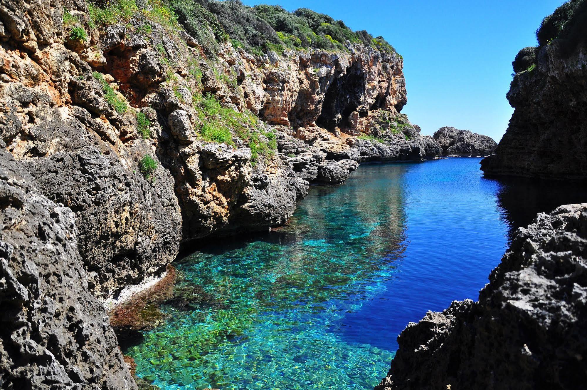 Apartahotel Aluasun Far Menorca 2*