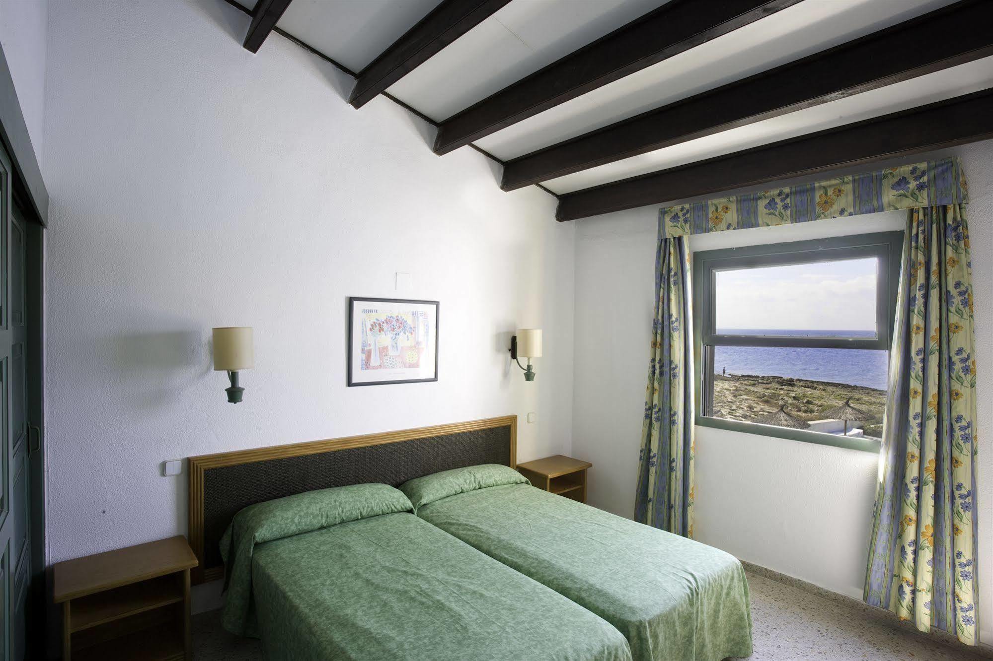 Apartahotel Aluasun Far Menorca