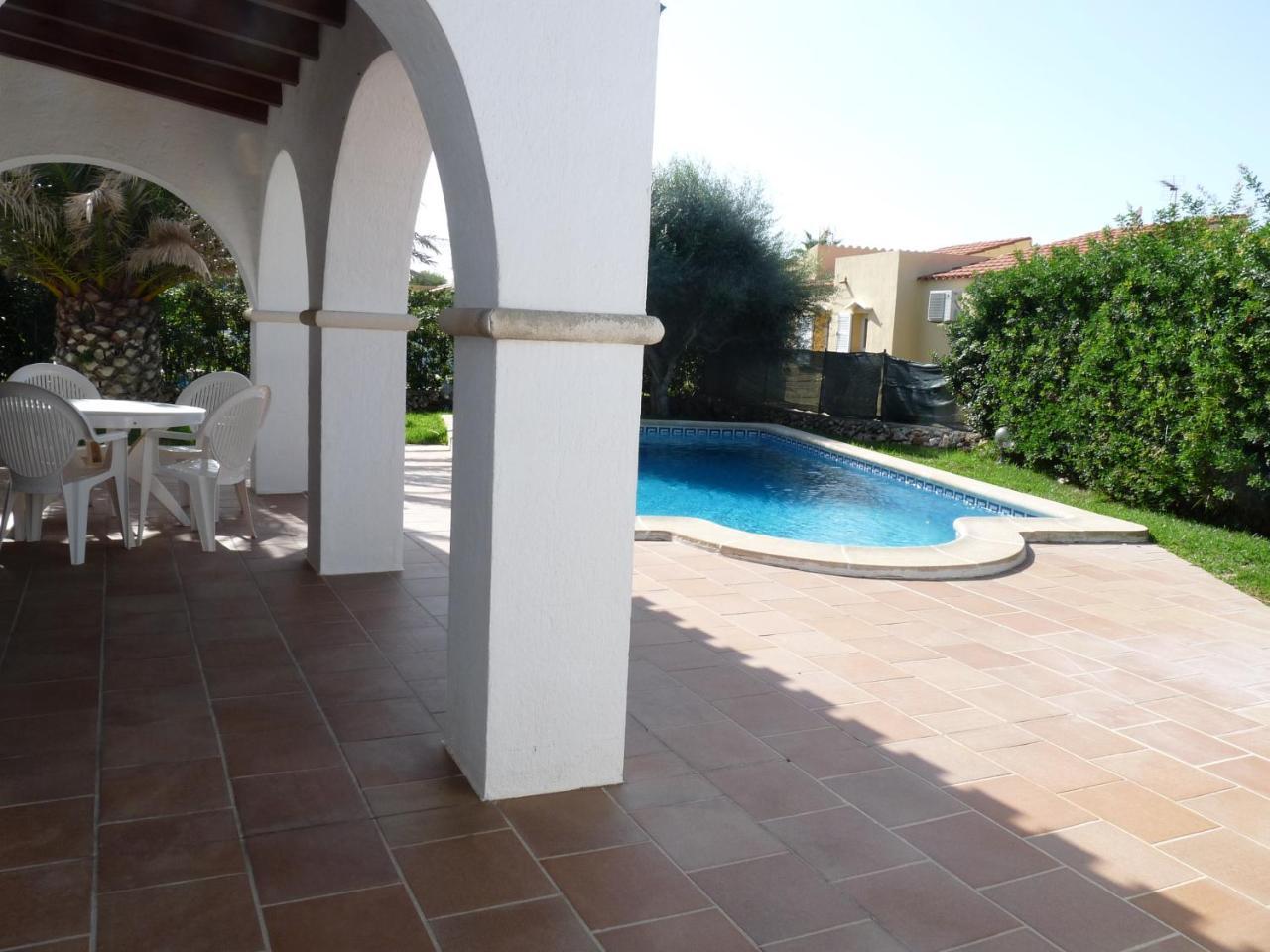 Maria Cala'N Bosch (Menorca)