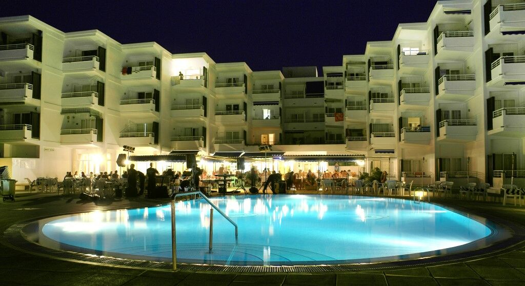 Vistamar Apartahotel