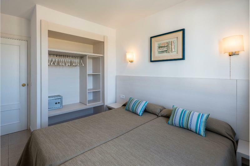 Aparthotel Seth Isla Paraiso