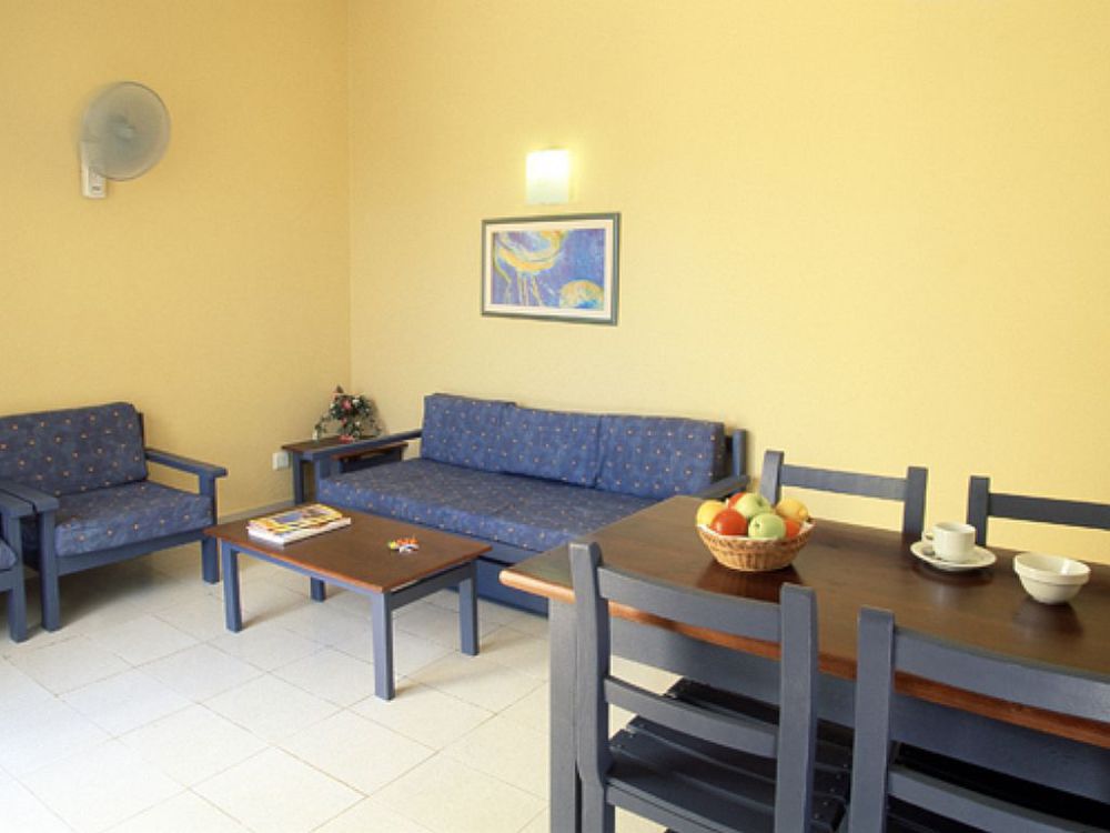 Sagitario Menorca Mar Adults Only Aparthotel 2*