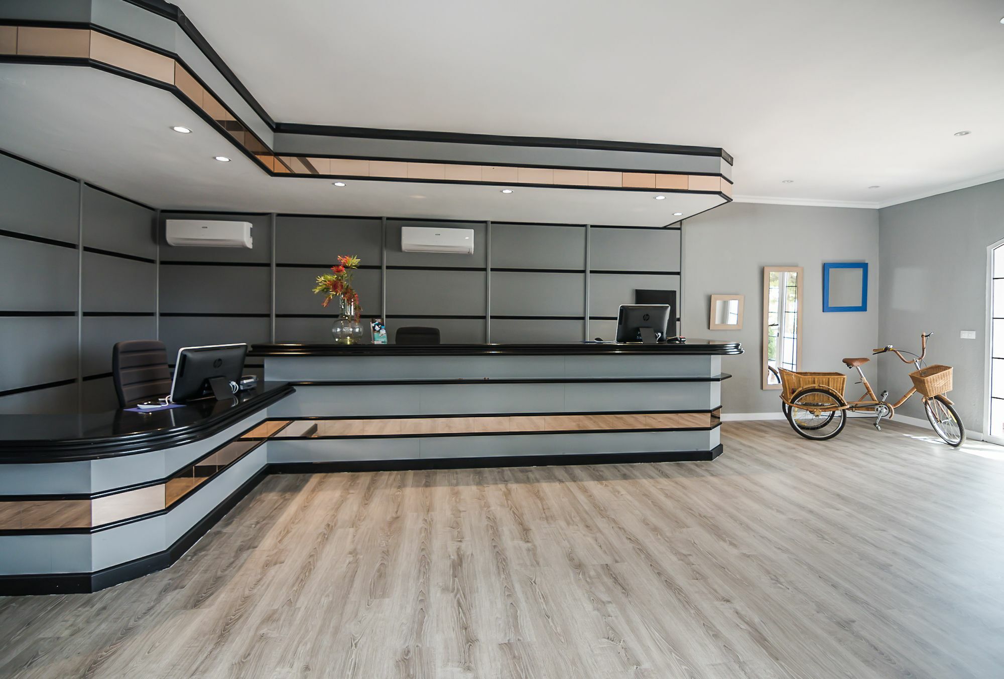 Aparthotel Nelva Cala En Porter (Menorca)