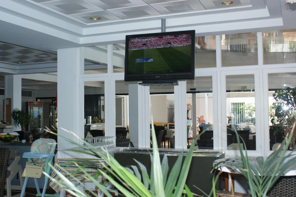 Vistamar Apartahotel 3*