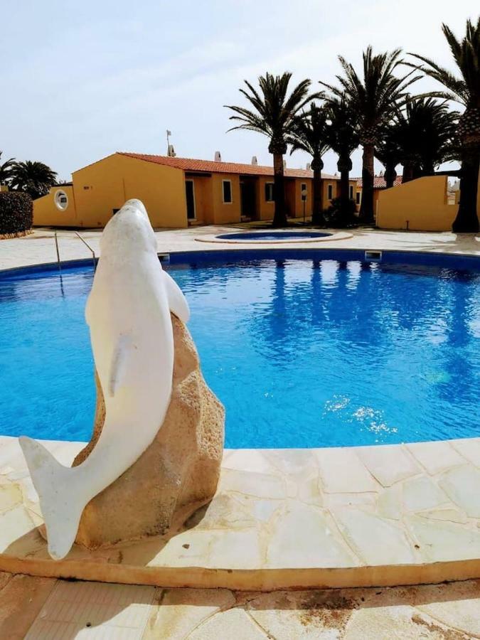 Con Piscina Y Terraza En Ciutadella, Cala En Blanes Apartamento *