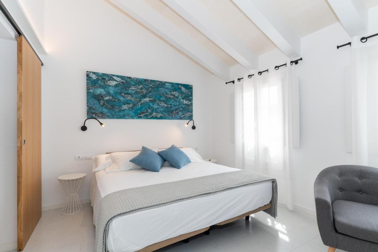 M - 27 Hotel Es Mercadal